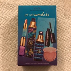 Tarte Jet Set Wonders Set